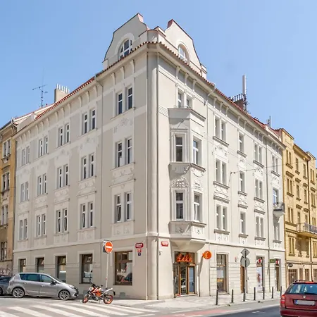 شقة Blueground Holesovice Balcony Nr Vltava Prg-48 براغ