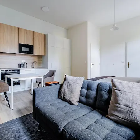 Blueground Holešovice Balcony Nr Vltava Prg-48 Apartmán
